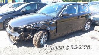 Auto da rottamare BMW 1-serie 1 serie (E81), Hatchback 3-drs, 2006 / 2012 118i 16V 2008/1
