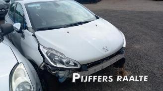 Vrakbiler auto Peugeot 208 208 I (CA/CC/CK/CL), Hatchback, 2012 / 2019 1.2 Vti 12V PureTech 82 2017/9