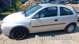 Coche siniestrado Opel Corsa Corsa C (F08/68), Hatchback, 2000 / 2009 1.2 16V Twin Port 2005/4