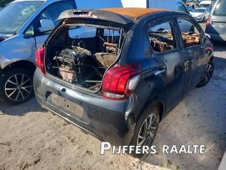 Peugeot 108 108, Hatchback, 2014 1.0 12V picture 12