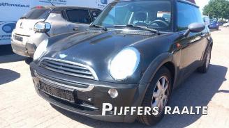 Mini Mini Mini Open (R52), Cabrio, 2004 / 2008 1.6 16V Cooper picture 3