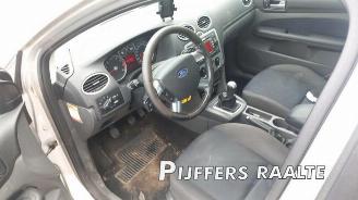 Ford Focus Focus 2 Wagon, Combi, 2004 / 2012 1.6 16V picture 7