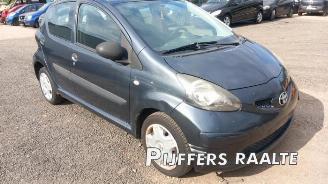 Uttjänta bilar auto Toyota Aygo Aygo (B10), Hatchback, 2005 / 2014 1.0 12V VVT-i 2008/6