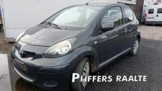 Toyota Aygo Aygo (B10), Hatchback, 2005 / 2014 1.0 12V VVT-i picture 2