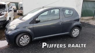 Uttjänta bilar auto Toyota Aygo Aygo (B10), Hatchback, 2005 / 2014 1.0 12V VVT-i 2009/4