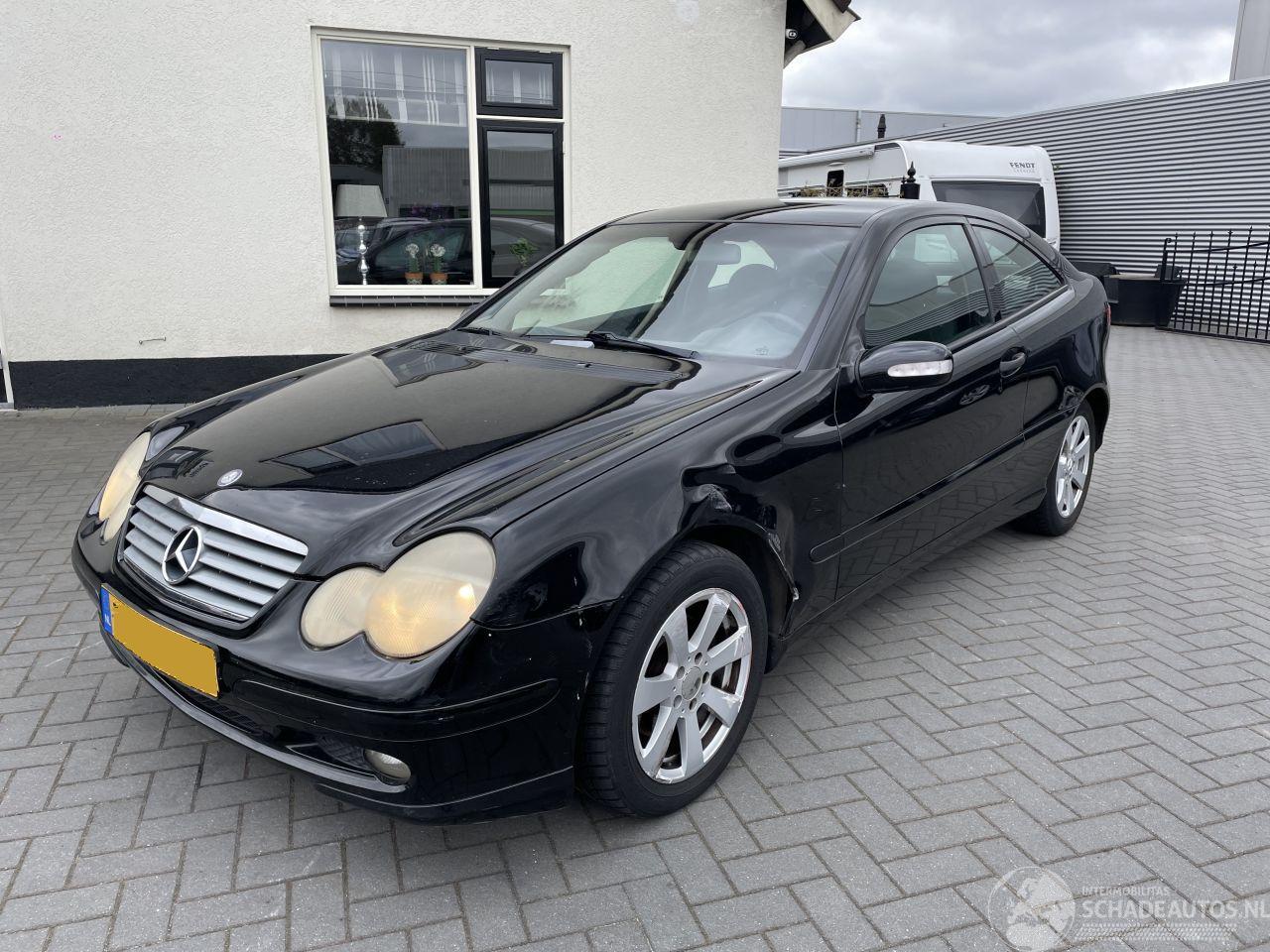 Mercedes C-klasse Sportcoupé 180 K. N.A.P NL AUTO