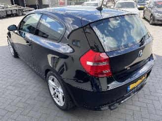 BMW 1-serie 116i picture 3