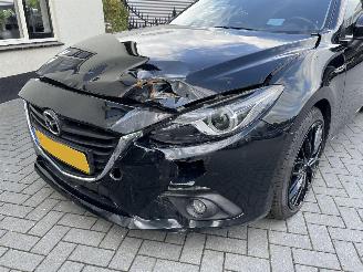 Mazda 3 2.0 TS+ N.A.P NL AUTO PRACHTIG!!! picture 19