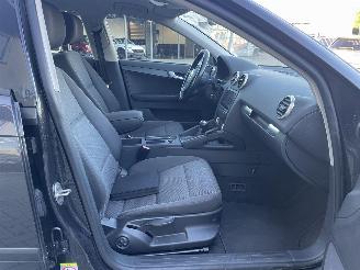 Audi A3 Sportback 1.6 TDI Attraction Advance NL AUTO N.A.P picture 9