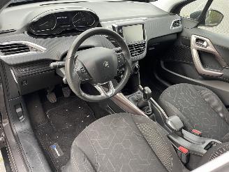 Peugeot 2008 1.2 PureTech Blue Lion N.A.P PRACHTIG!!! picture 7