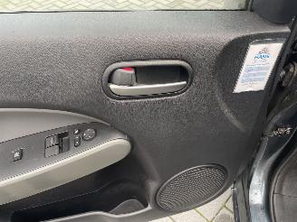 Mazda 2 1.3 TS Plus N.A.P NL AUTO PRACHTIG!!! picture 12