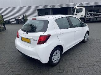 Toyota Yaris 1.0 VVT-i Aspiration N.A.P NL AUTO PRACHTIG!!! picture 2