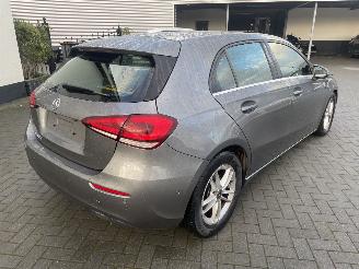 Mercedes A-klasse A-klasse 180D  AUTOMAAT N.A.P NL AUTO PRACHTIG!!! picture 3