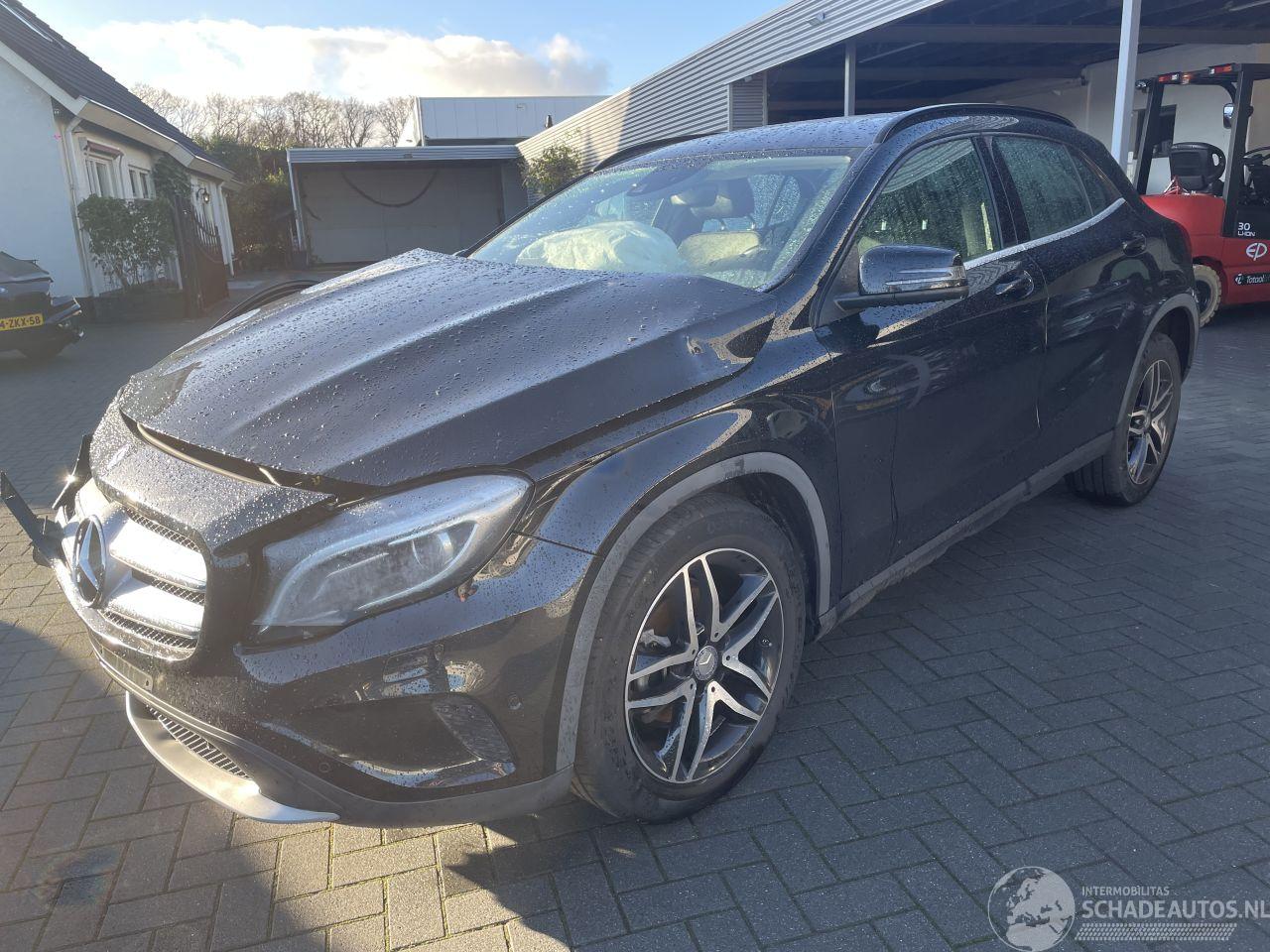 Mercedes GLA 200 Prestige AUOTMAAT PRACHTIG!!!