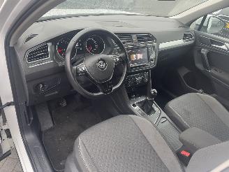 Volkswagen Tiguan 1.4 TSI ACT Connected Series N.A.P NL AUTO picture 5