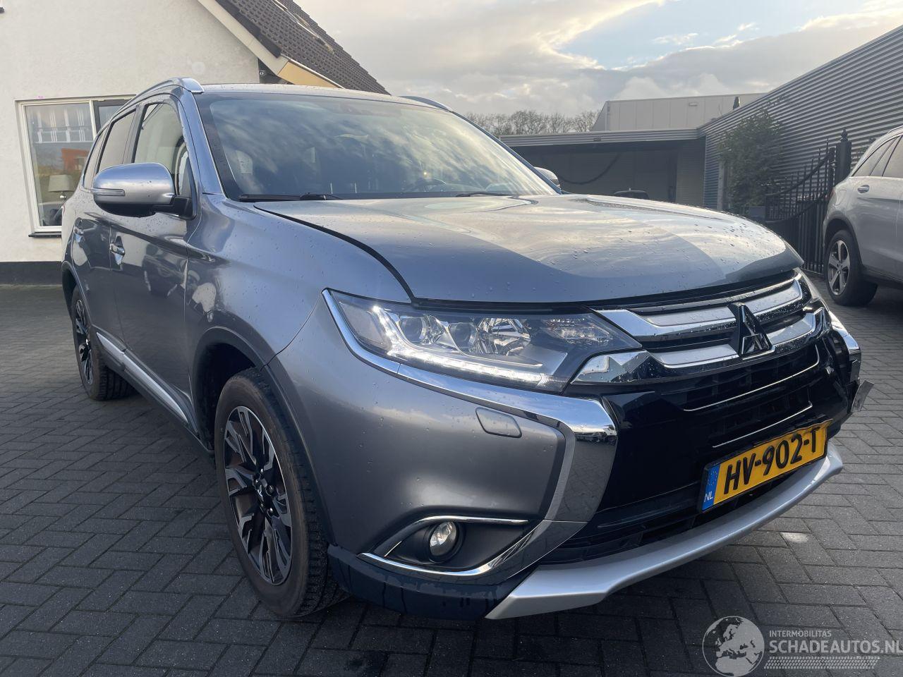 Mitsubishi Outlander 2.0 Instyle AUTOMAAT 7.P N.A.P NL AUTO PRACHTIG!!!