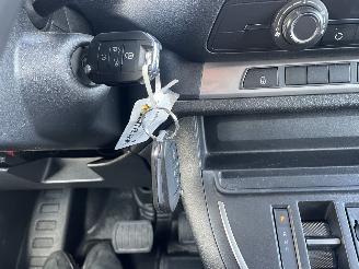 Peugeot Expert 2.0 BlueHDi 180 S&S L3 DC FULL OPTIONS N.A.P NL BUS PRACHTIG!!! picture 19