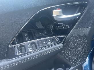 Kia Niro 1.6 GDi Hybrid ExecutiveLine picture 13