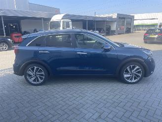 Kia Niro 1.6 GDi Hybrid ExecutiveLine picture 6