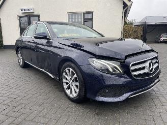 Mercedes E-klasse 220 d Lease Edition N.A.P NL AUTO picture 1