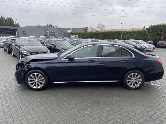 Mercedes E-klasse 220 d Lease Edition N.A.P NL AUTO picture 5