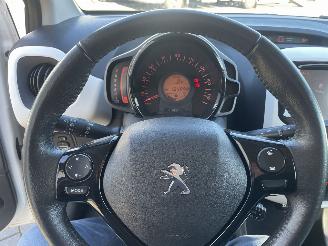 Peugeot 108 1.0 e-VTi Première N.A.P NL AUTO picture 13