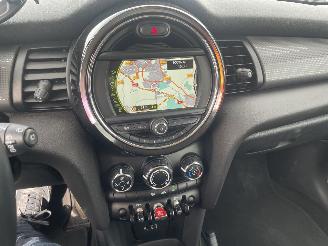 Mini Cooper 1.5 Cooper Business N.A.P NL AUTO picture 9