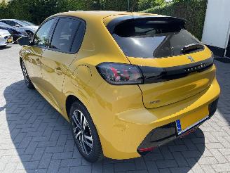 Peugeot 208 1.2 PureTech Allure N.A.P NL AUTO PRACHTIG!!! picture 3