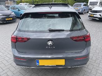 Volkswagen Golf 1.5 TSI 1st EDITION picture 5