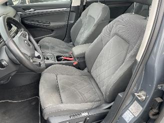 Volkswagen Golf 1.5 TSI 1st EDITION picture 8
