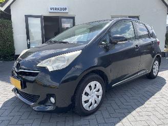 Vaurioauto  passenger cars Toyota Verso S 1.3 VVT-i Aspiration N.A.P NL AUTO 2011/2