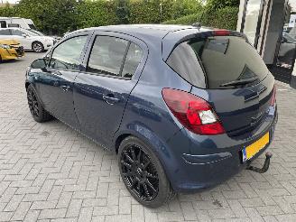 Opel Corsa 1.2-16V Cosmo N.A.P NL AUTO PRACHTIG!!! picture 2
