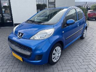 Auto incidentate Peugeot 107 1.0-12V Sublime N.A.P NL AUTO PRACHTIG!!!! 2009/9
