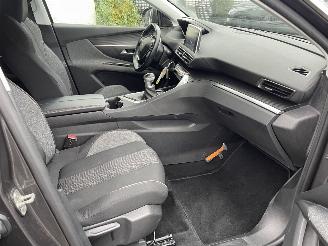 Peugeot 5008 1.2 PureTech Blue 7.P Executive N.A.P NL AUTO PRACHTIG!!! picture 9