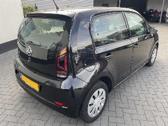 Volkswagen Up! 1.0 BMT move up!  N.A.P PRACHTIG!!! picture 2