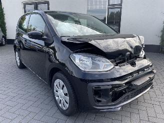 Schadeauto Volkswagen Up! 1.0 BMT move up!  N.A.P PRACHTIG!!! 2019/4