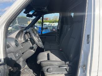 Mercedes Sprinter 317 1.9 CDI L3H2 RWD AUTOMAAT picture 9