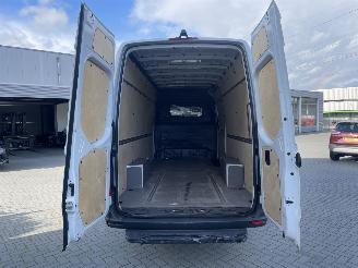 Mercedes Sprinter 317 1.9 CDI L3H2 RWD AUTOMAAT picture 17