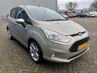 Ford B-Max 1.0 ECOBOOST  TITANIUM picture 4