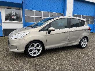 damaged passenger cars Ford B-Max 1.0 ECOBOOST  TITANIUM 2013/2