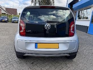 Volkswagen Up! 1.0 CROSS UP! picture 7