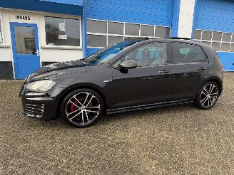 krockskadad bil auto Volkswagen Golf 2.0TDI  GTD  AUTOMAAT 2014/1