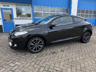 uszkodzony samochody osobowe Renault Mégane 1.2 TCE  COUPE  BOSE 2014/8