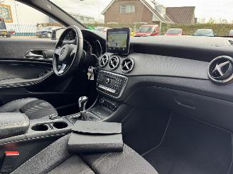 Mercedes Cla-klasse 180 AMBITION  SHOOTING BRAKE picture 16