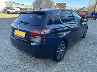 Peugeot 308 1.2 PURE TECH  ALLURE picture 6