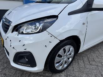 Peugeot 108 1.0 e-VTI  ACTIVE picture 10