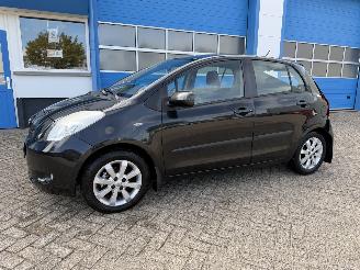 Voiture accidenté Toyota Yaris 1.3 VVTi  EXECUTIVE 2008/10