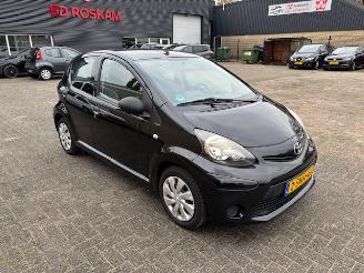 Avarii autoturisme Toyota Aygo 1.0 Now 5-drs airco 2013/11
