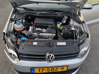 Volkswagen Polo 1.4 16v  Comfort airco picture 14