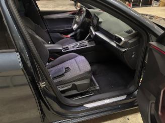 Seat Leon 1.5 eTSI FR Intense DSG 150pk picture 12